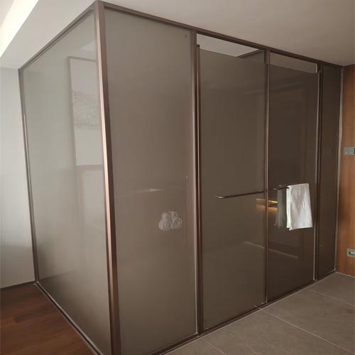 Frameless vs Semi‑Frameless vs Fully‑Framed Shower Enclosures for Hotel New‑Builds: Total Cost of Ownership Breakdown