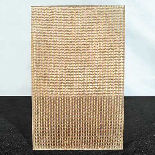 cloth laminated glass with the effect of metal wired mesh