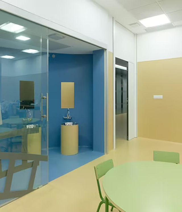 Klein rollglass sliding door system