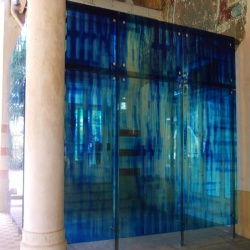 Laminated Glass with Picture Interlayer